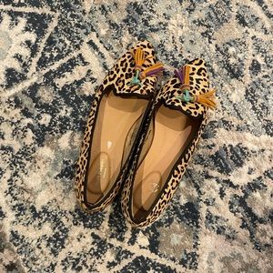 Size 8.5 Hush Puppies leopard loafers